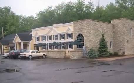 Sean Patricks Restaurant | restaurant | 3480 Millersport Hwy, Getzville, NY 14068, USA | 7166361709 OR +1 716-636-1709