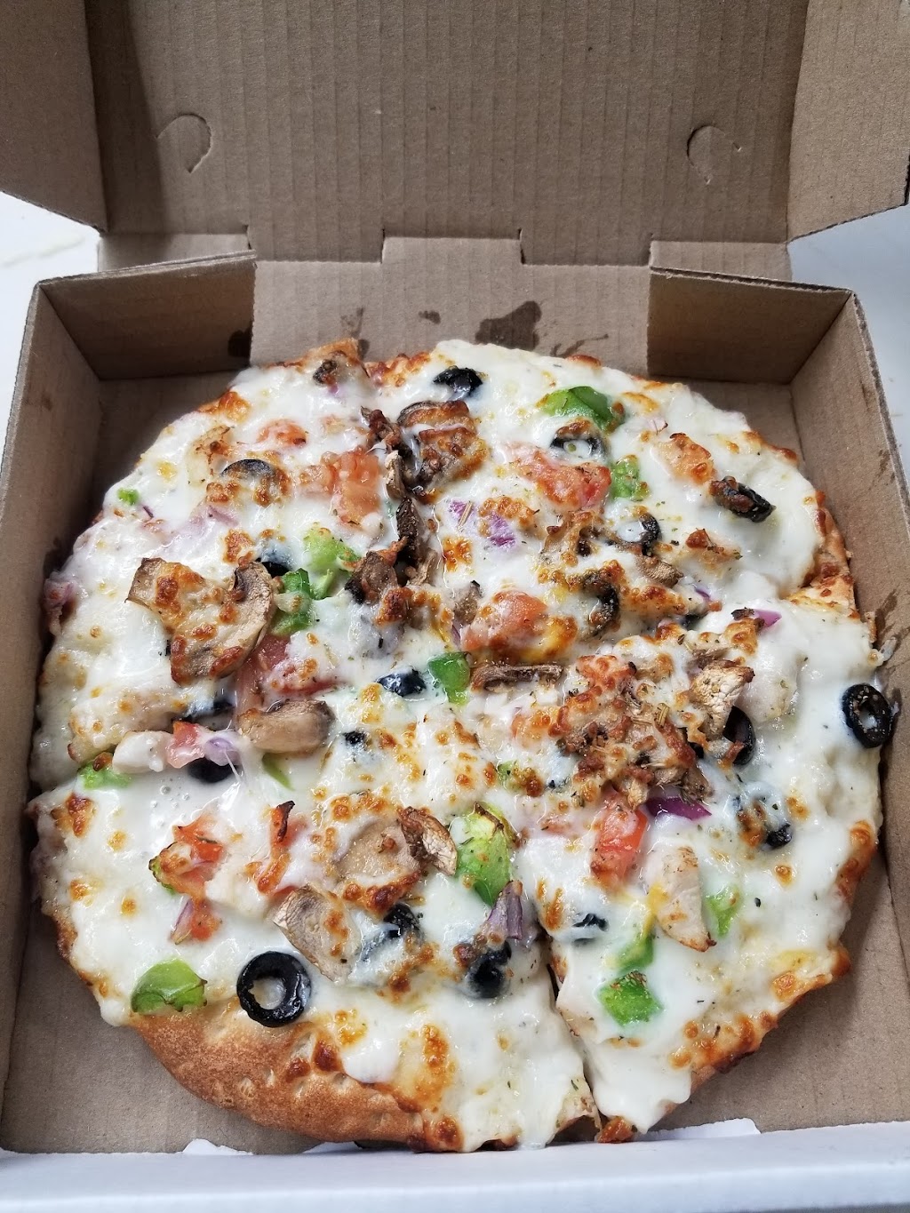 5 Buck Pizza | restaurant | 635 N Main St, Fillmore, UT 84631, USA | 4357435285 OR +1 435-743-5285