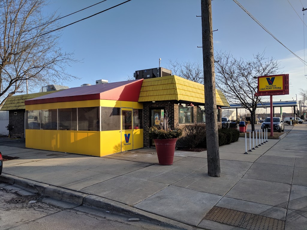 Vienna Beef Factory Store | restaurant | 3847 S Morgan St, Chicago, IL 60609, USA | 7734352298 OR +1 773-435-2298