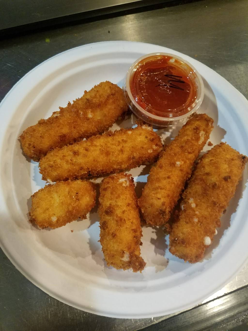 The Hangar Bar and Grill | restaurant | 800 Mitchell Field Rd, Bessemer, AL 35022, USA | 2054342121 OR +1 205-434-2121