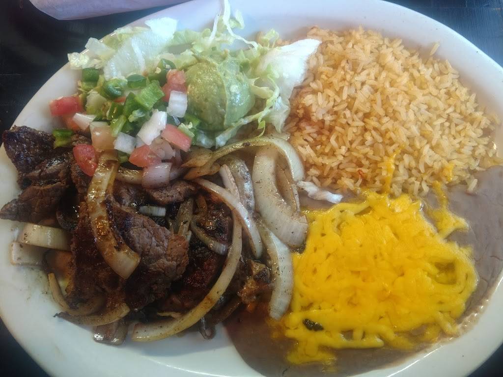 Chuys Mexican Restaurant | restaurant | 9120 Boat Club Rd, Fort Worth, TX 76179, USA | 8175075445 OR +1 817-507-5445