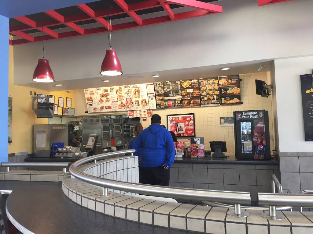 KFC | restaurant | 8001 Forest Ln, Dallas, TX 75243, USA | 9724799900 OR +1 972-479-9900