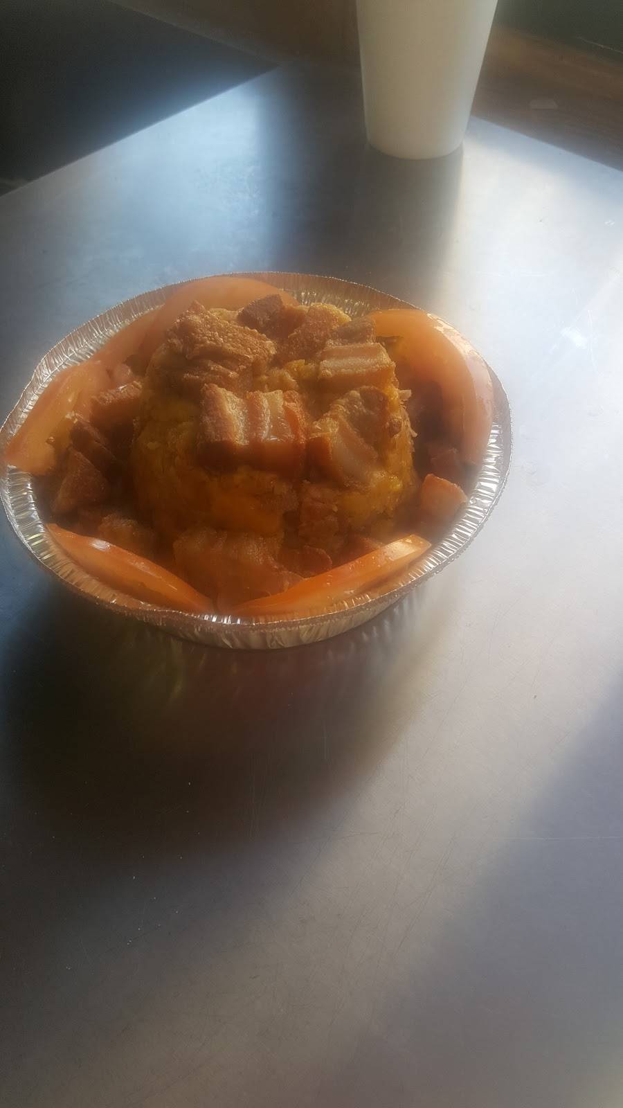 La Esquina | restaurant | 2701 Central Ave, Union City, NJ 07087, USA | 2017664080 OR +1 201-766-4080