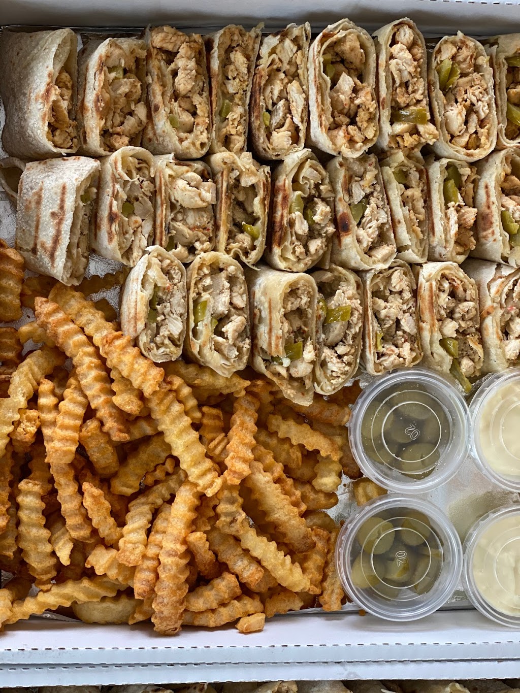 Shawerma Box | meal takeaway | 900 E Lookout Dr, Richardson, TX 75082, USA | 4699996389 OR +1 469-999-6389