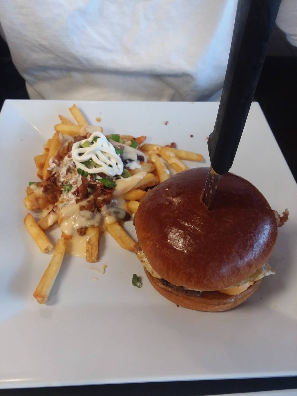 The Wing Company - Pembroke | restaurant | 707 W 3rd St, Pembroke, NC 28372, USA | 9105218627 OR +1 910-521-8627