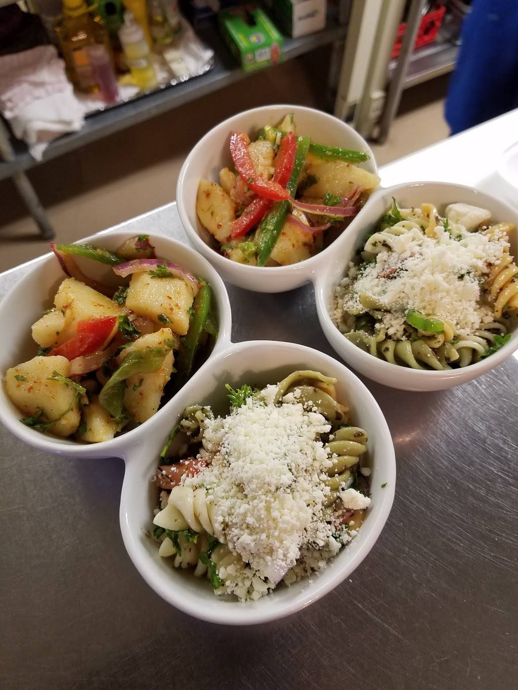 Red Meze Burlington | restaurant | 2203 McKinley Rd, Johnson City, TN 37604, USA | 4233287685 OR +1 423-328-7685