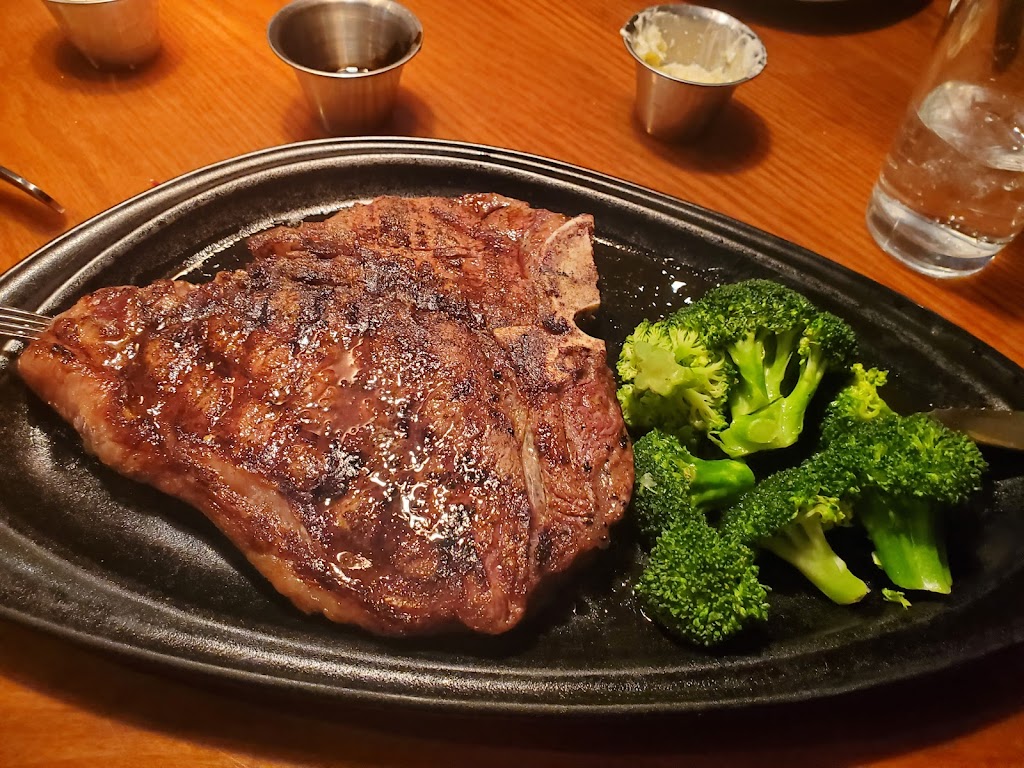 Outback Steakhouse | meal takeaway | 2600 E Lucky Ln, Flagstaff, AZ 86004, USA | 9287747630 OR +1 928-774-7630
