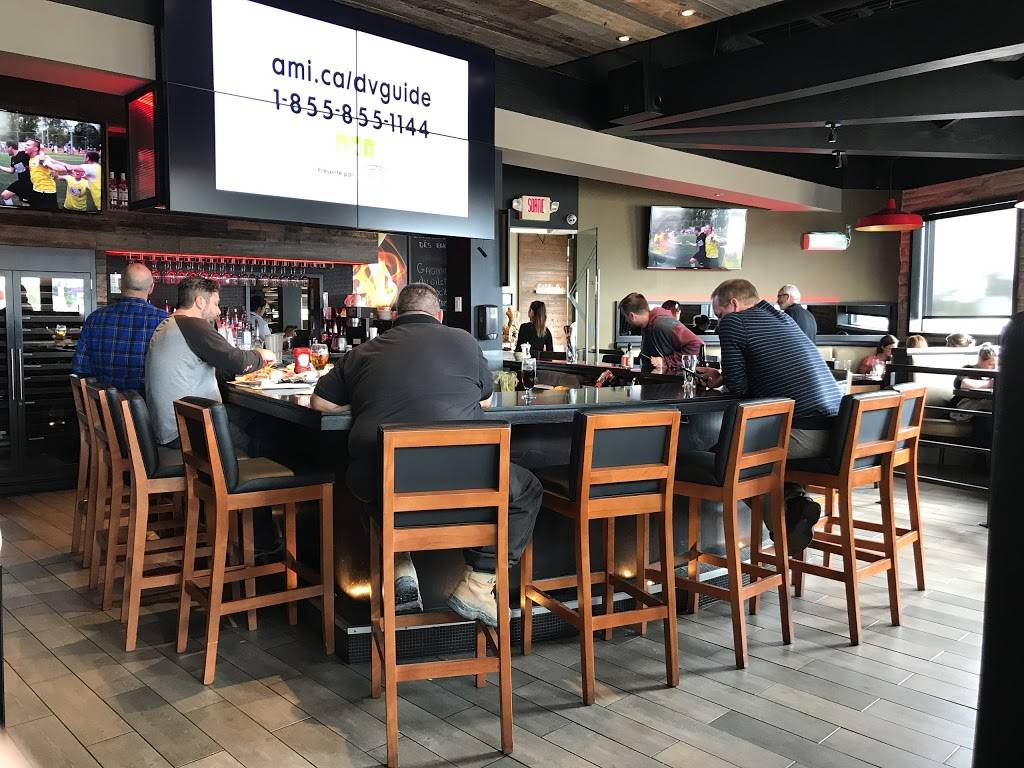 Rôtisserie St-Hubert | restaurant | 357 Boulevard Maloney O, Gatineau, QC J8P 3W1, Canada | 8196434419 OR +1 819-643-4419