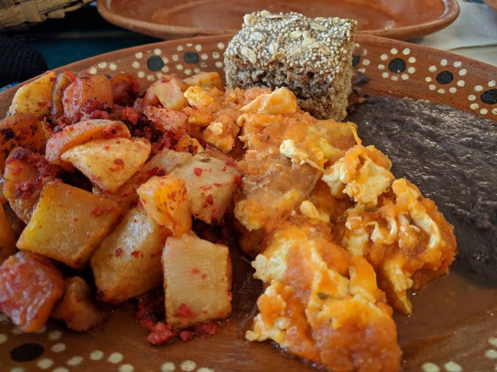 Malinalli Sabores Autóctonos | restaurant | Benito Juárez 861 Fracc, El Refugio, 21440 Tecate, B.C., Mexico | 016651214743 OR +52 665 121 4743