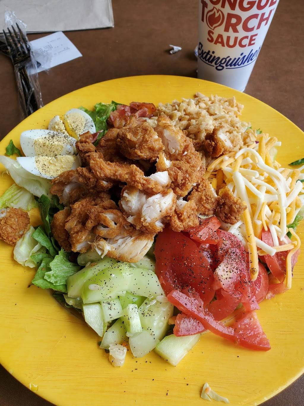 Zaxbys Chicken Fingers & Buffalo Wings | restaurant | 1717 S Yale Ave, Tulsa, OK 74112, USA | 5392155920 OR +1 539-215-5920