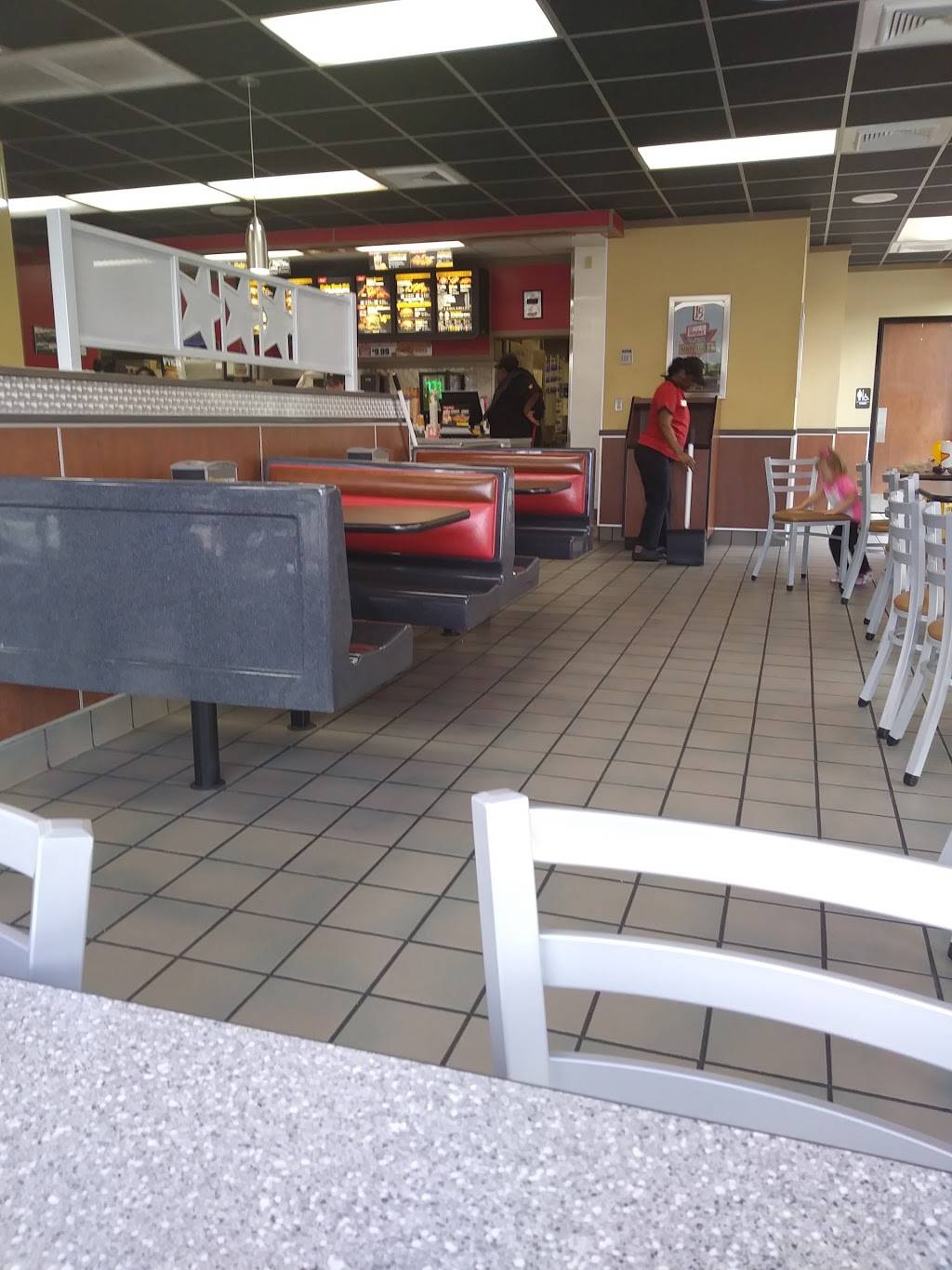 Hardees | restaurant | 611 Jackson Park Rd, Kannapolis, NC 28083, USA | 7049339712 OR +1 704-933-9712