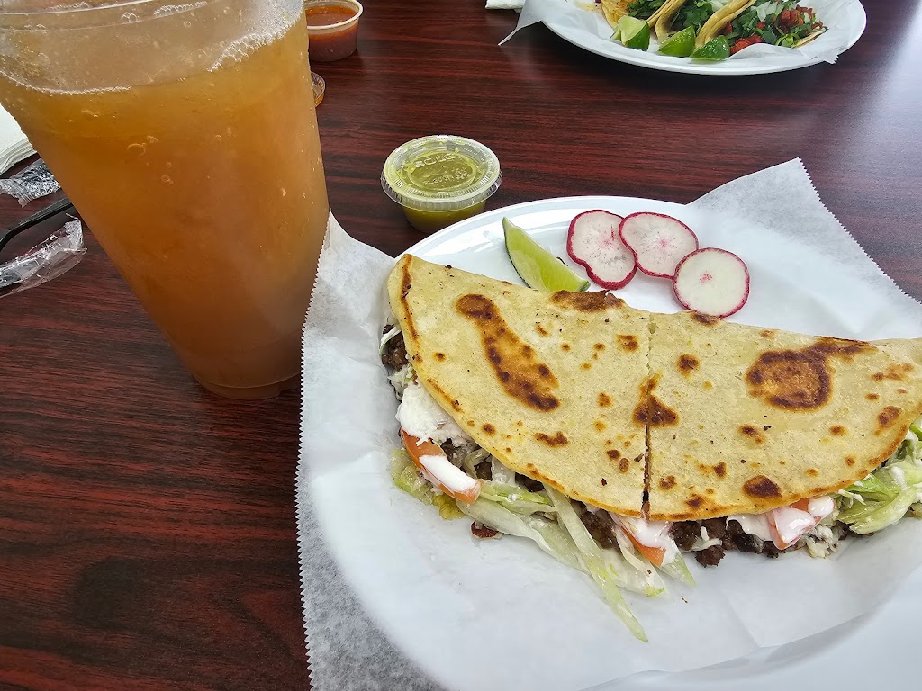Tortilleria Las Lomas | restaurant | 3010 N Fry Rd, Katy, TX 77449, USA | 3462515970 OR +1 346-251-5970