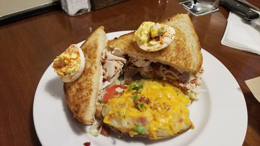 Brick House Tavern + Tap | restaurant | 581 Howe Ave, Cuyahoga Falls, OH 44221, USA | 3309206244 OR +1 330-920-6244