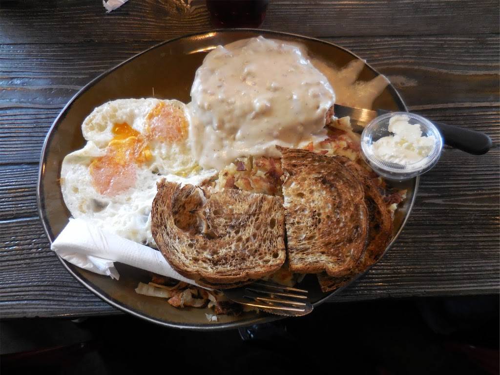 Down Home Grill | restaurant | 12120 Ridgecrest Rd #101, Victorville, CA 92395, USA | 7602414663 OR +1 760-241-4663