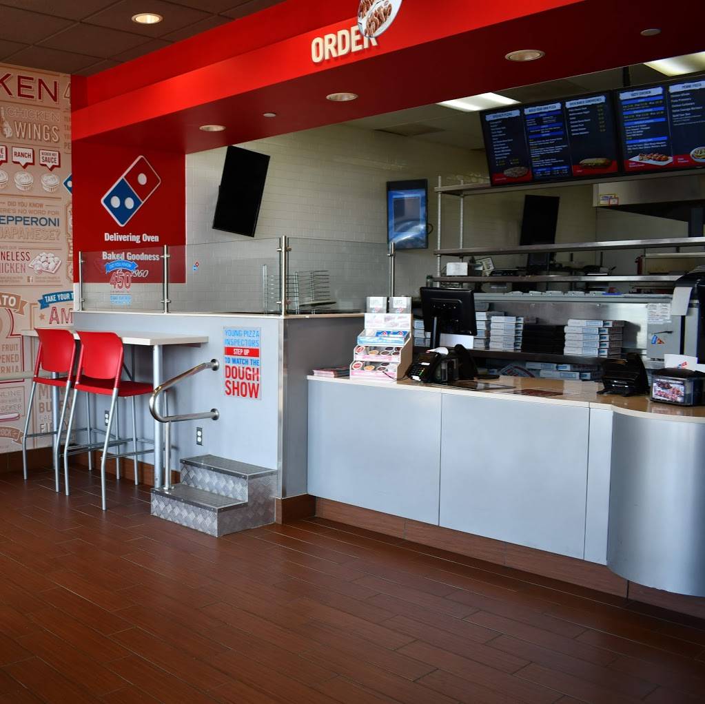 Dominos Pizza | meal delivery | 20070 Ashbrook Commons Plaza, Ashburn, VA 20147, USA | 5713533030 OR +1 571-353-3030