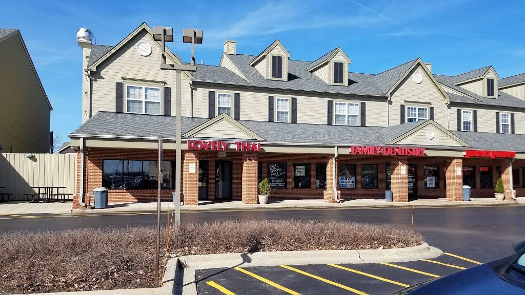Lovely Thai Restaurant | restaurant | 7960, 1144 E Washington St, Grayslake, IL 60030, USA | 8472316442 OR +1 847-231-6442