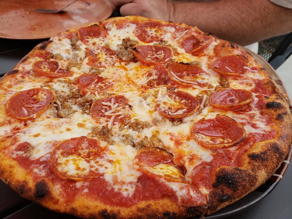 Fireside Pizza Cafe | restaurant | 1104 Nebraska Ave, Palm Harbor, FL 34683, USA | 7272163474 OR +1 727-216-3474