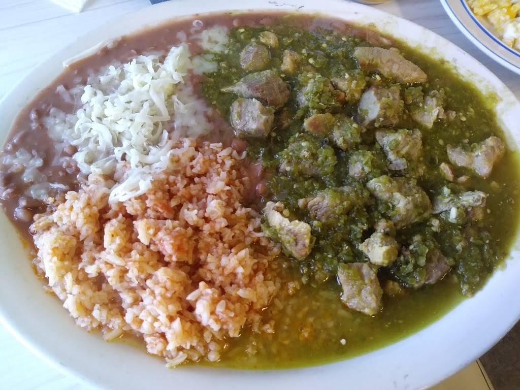 Cucas Restaurant | restaurant | 7722 Serapis Ave, Pico Rivera, CA 90660, USA | 5629490216 OR +1 562-949-0216