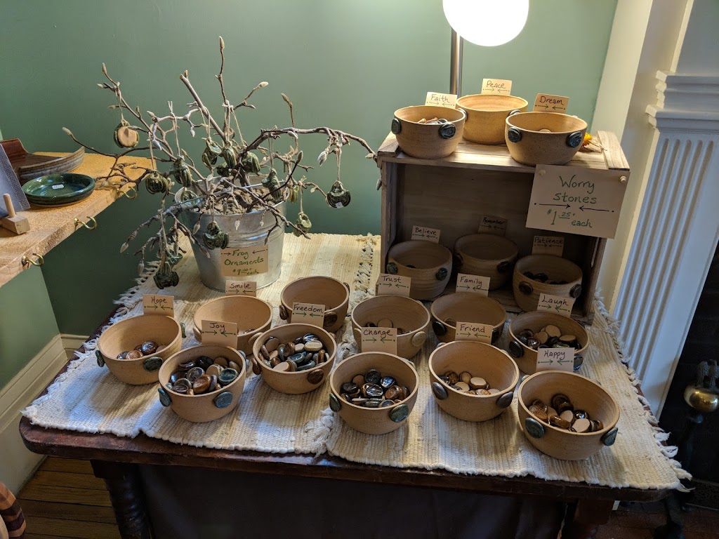 Colonial Pottery & Creamery | meal takeaway | 701 N Franklin St #1303, Watkins Glen, NY 14891, USA | 6075357545 OR +1 607-535-7545