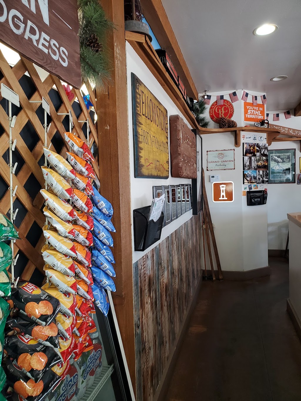 Scouts Gourmet Grub | restaurant | 1144 W Iron Springs Rd, Prescott, AZ 86305, USA | 9284423336 OR +1 928-442-3336