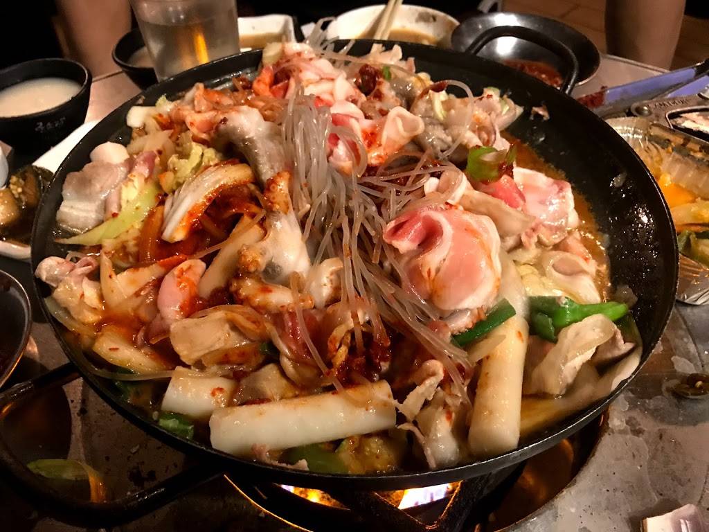 GooGongTan | restaurant | 40-09 149th Pl #1, Flushing, NY 11354, USA | 7183211738 OR +1 718-321-1738