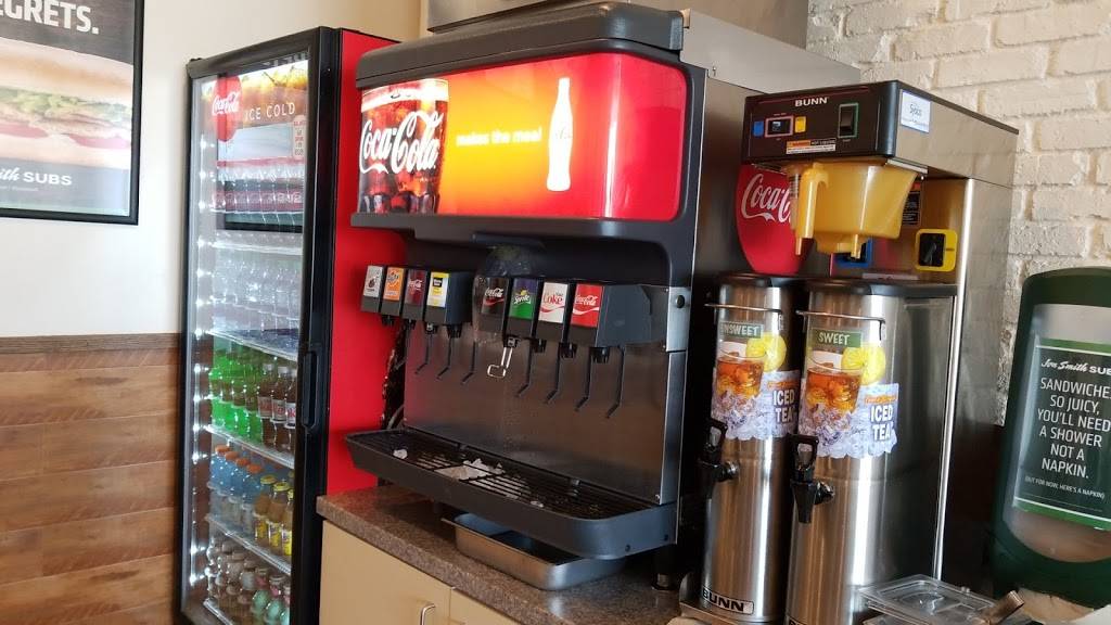 Jon Smith Subs | restaurant | 3607 Aloma Ave #1071, Oviedo, FL 32765, USA | 4078535500 OR +1 407-853-5500