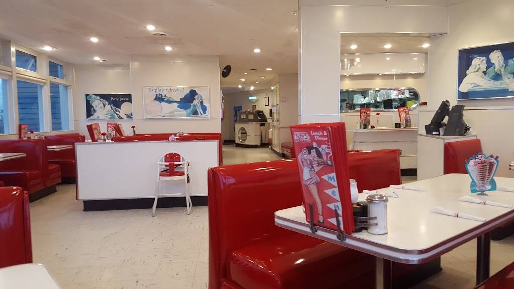 Rubys Diner | restaurant | 1 Oceanside Pier #1, Oceanside, CA 92054, USA | 7604337829 OR +1 760-433-7829
