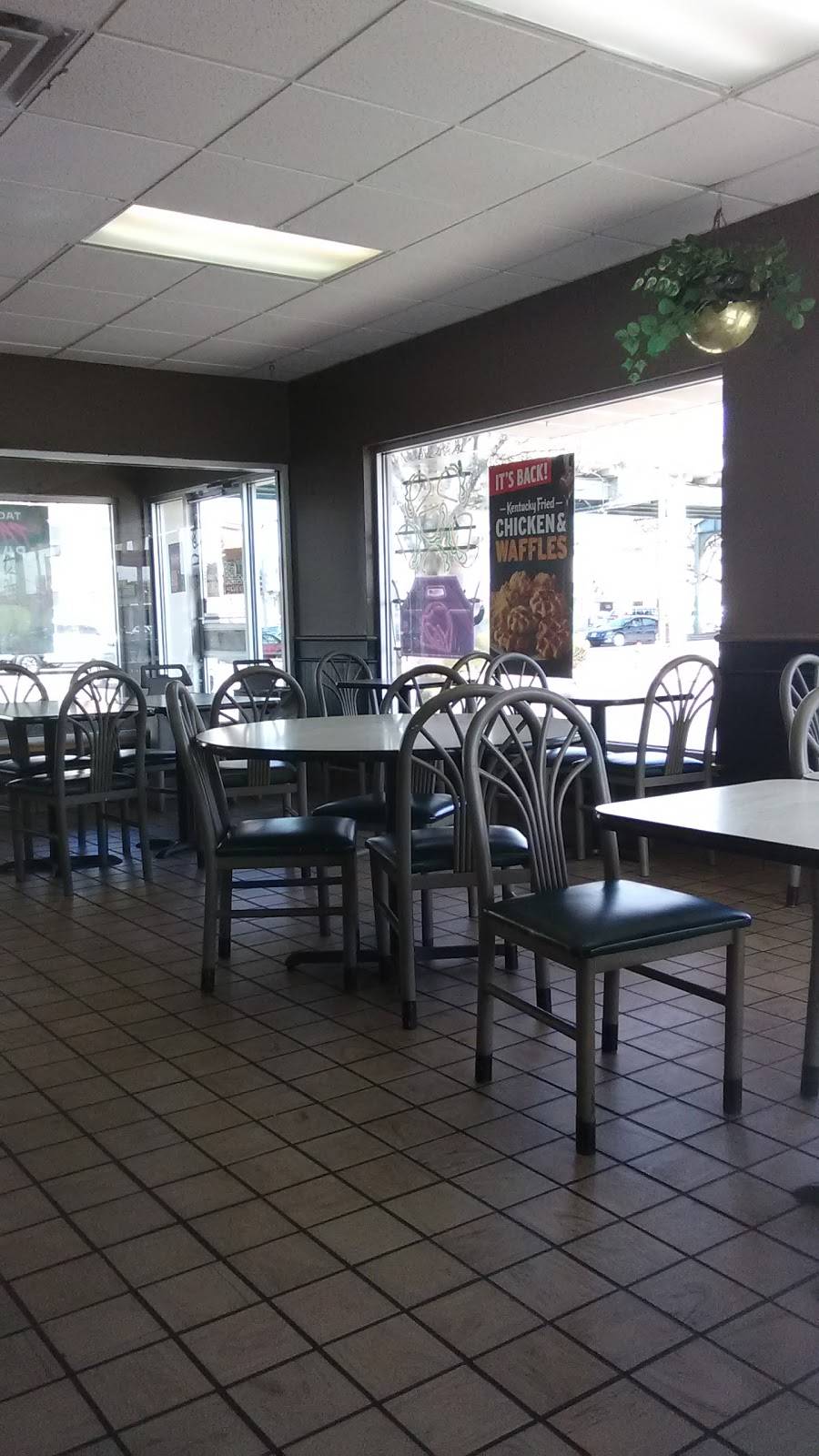 KFC | restaurant | 3981 Kensington Ave, Philadelphia, PA 19124, USA | 2155331024 OR +1 215-533-1024