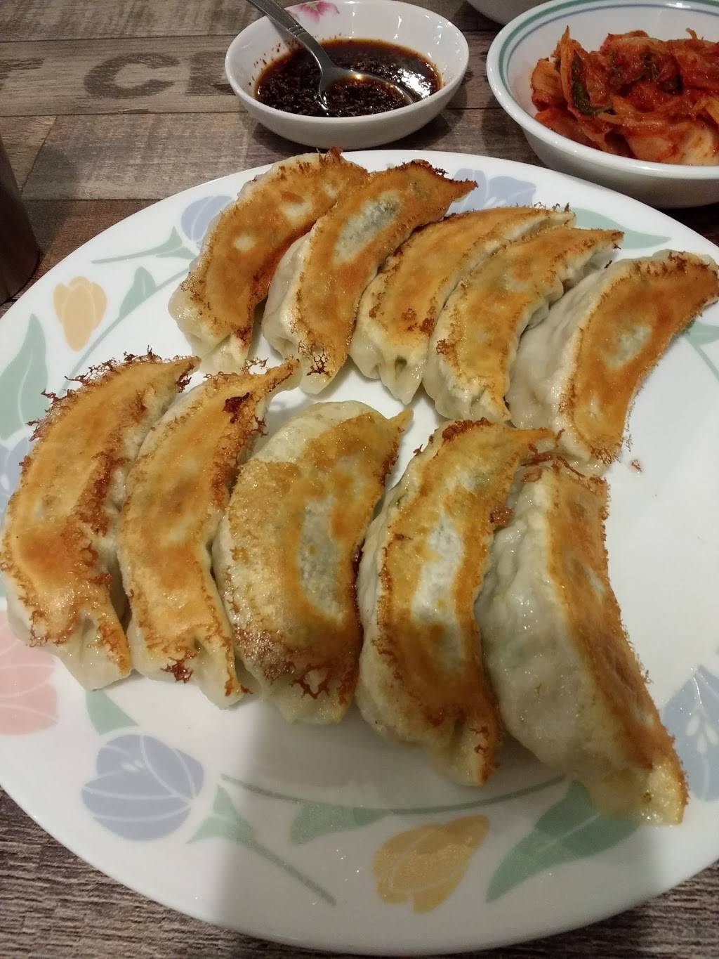 Myungin Dumplings (명인만두) | restaurant | 6771 Beach Blvd, Buena Park, CA 90621, USA | 6575291068 OR +1 657-529-1068