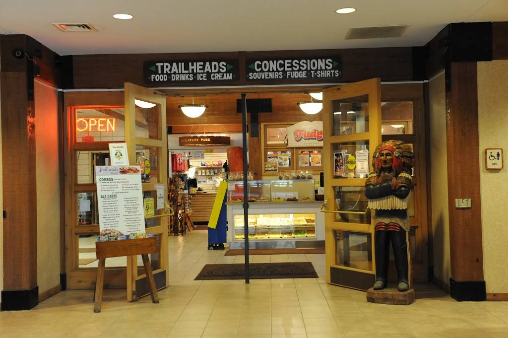 Trailheads Concessions | restaurant | 2678 East 873rd Road, Oglesby, IL 61348, USA | 8152207360 OR +1 815-220-7360