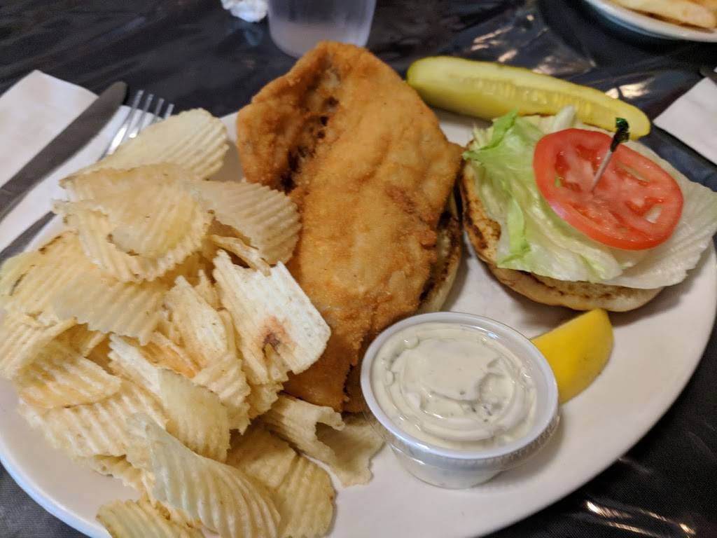 Crystal Restaurant | restaurant | 87 Public Square, Watertown, NY 13601, USA | 3157829938 OR +1 315-782-9938