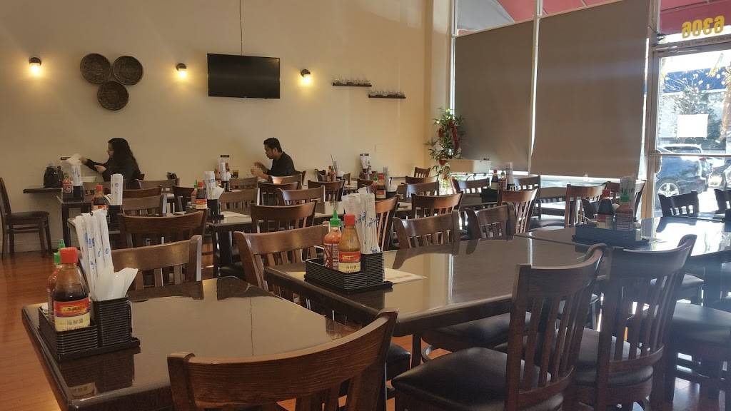 Pho Hot | restaurant | 6306 San Fernando Rd, Glendale, CA 91201, USA | 8186962255 OR +1 818-696-2255