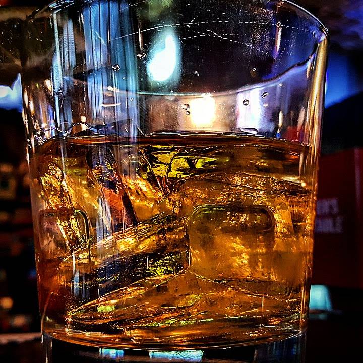 The Side Quest | restaurant | 17900 Detroit Ave, Lakewood, OH 44107, USA | 2162281212 OR +1 216-228-1212