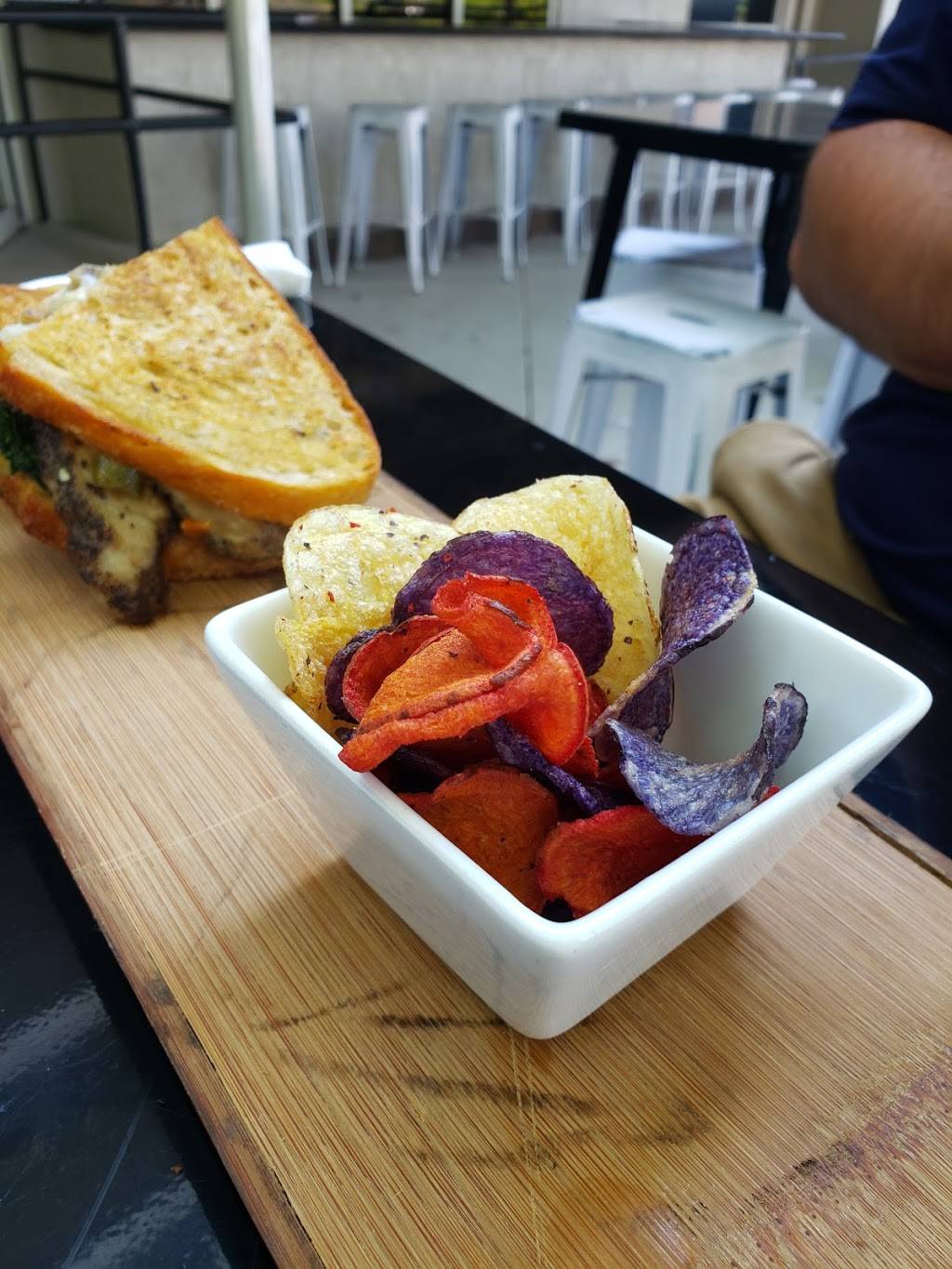 Tre Bambine | restaurant | 407 E Central Blvd, Orlando, FL 32801, USA | 4077537333 OR +1 407-753-7333