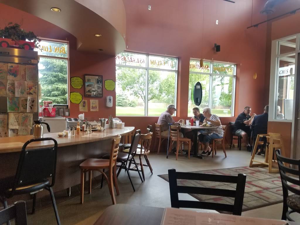 Suzies Kitchen | restaurant | 15023 Crestone Ave, Rosemount, MN 55068, USA | 6513228393 OR +1 651-322-8393