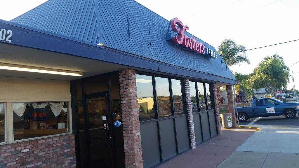 Fosters Freeze | restaurant | 902 Clovis Ave, Clovis, CA 93612, USA | 5592992820 OR +1 559-299-2820