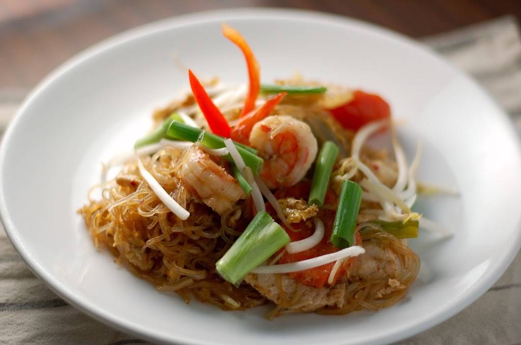Bangkok Room | restaurant | 76 Main St, Ansonia, CT 06401, USA | 2035165345 OR +1 203-516-5345