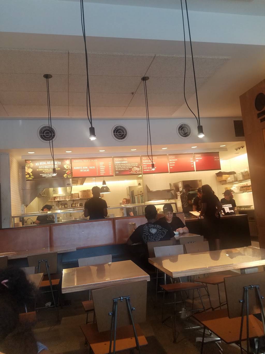 Chipotle Mexican Grill | restaurant | 2301 Georgia Ave NW Unit A, Washington, DC 20059, USA | 2023191391 OR +1 202-319-1391