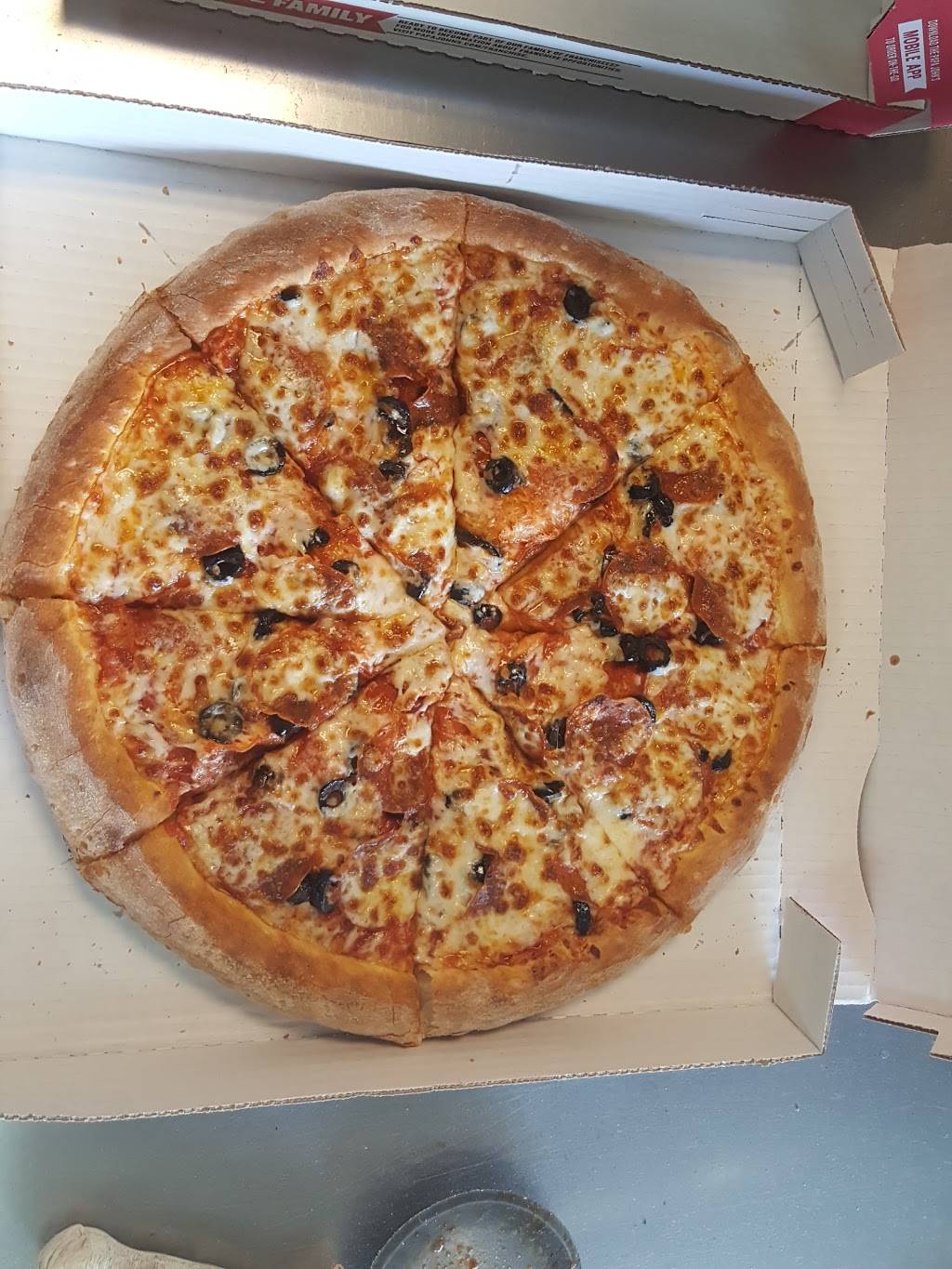 Papa Johns Pizza | restaurant | 228 E 29th St Bldg B, Loveland, CO 80538, USA | 9702031212 OR +1 970-203-1212