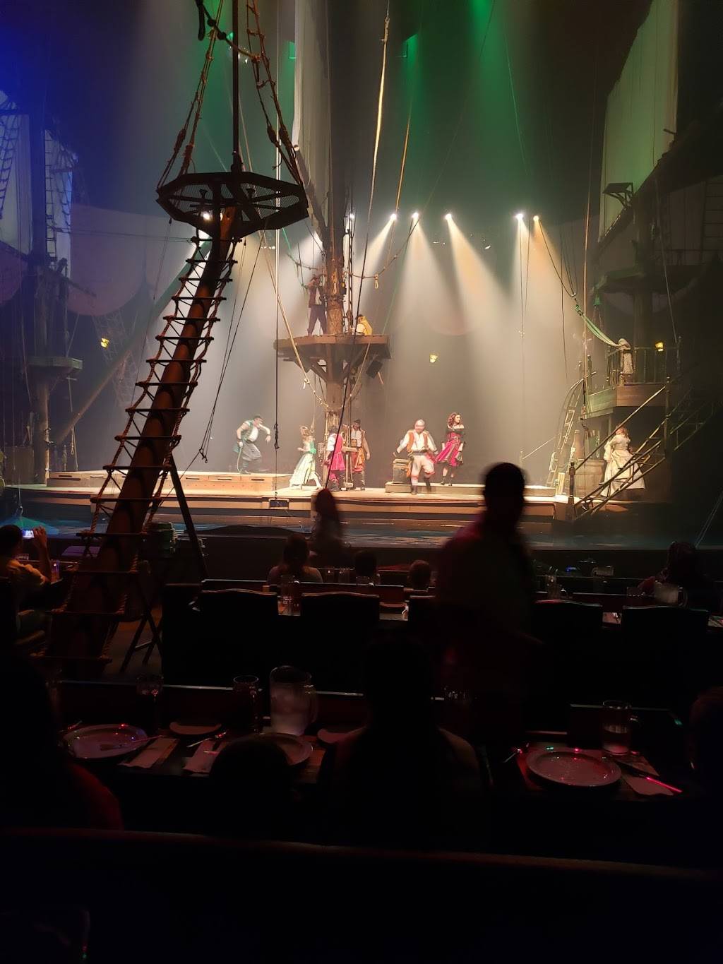 Orlando Dinner Entertainment | restaurant | 6400 Carrier Dr, Orlando, FL 32819, USA | 4072488638 OR +1 407-248-8638