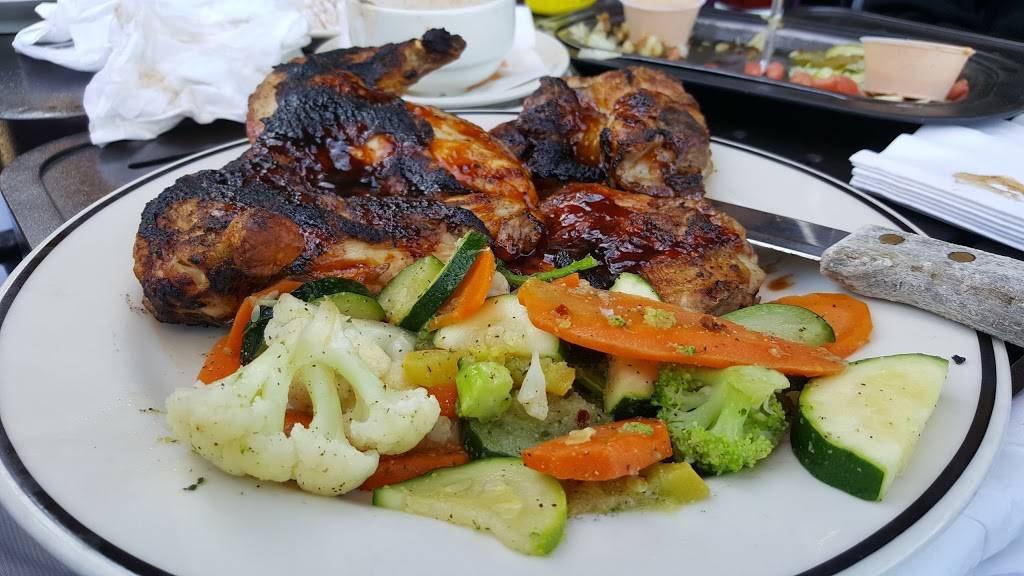 Austins Saloon & Eatery | restaurant | 481 Peterson Rd, Libertyville, IL 60048, USA | 8475491972 OR +1 847-549-1972