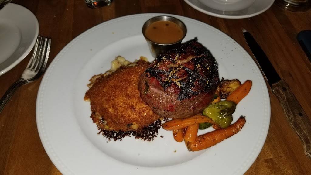 Restaurant La Carcasse | restaurant | 277 Rue St Pierre, Saint-Constant, QC J5A 2A6, Canada | 4509934900 OR +1 450-993-4900