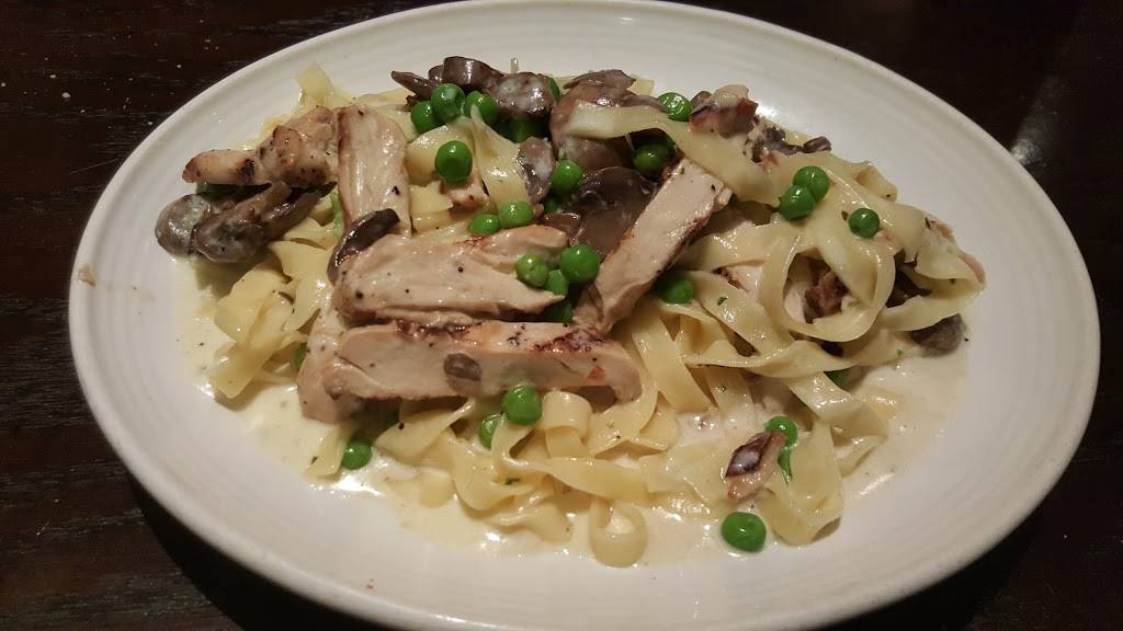 Carrabbas Italian Grill | restaurant | 11141 Southern Blvd, Royal Palm Beach, FL 33411, USA | 5617939980 OR +1 561-793-9980