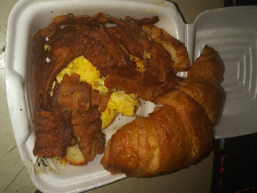 Golden Box | restaurant | 25 S 52nd St, Philadelphia, PA 19139, USA | 2154711227 OR +1 215-471-1227