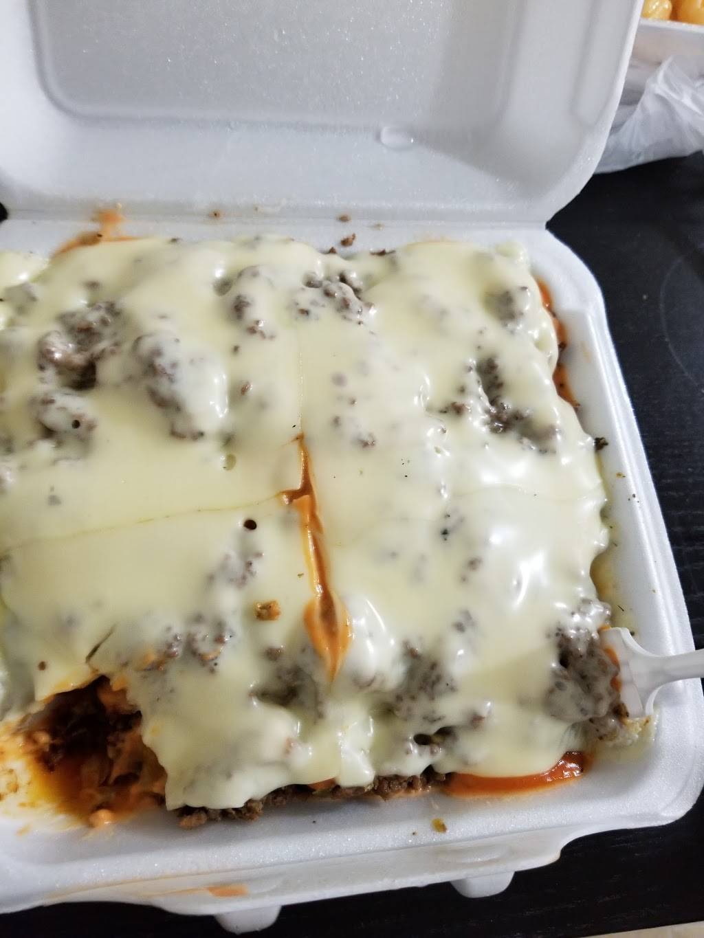 La Casa Del Chimi | restaurant | 50-98 N Race St, Allentown, PA 18101, USA | 6105155536 OR +1 610-515-5536