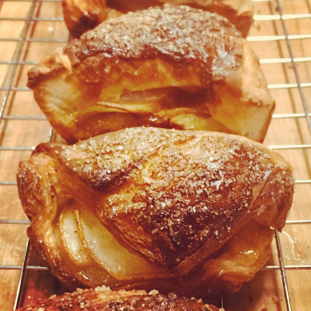 Bella La Crema, Bistro, Butter Bar & Market | restaurant | 405 Main Street Unit B #2528, Lyons, CO 80540, USA | 3038238666 OR +1 303-823-8666