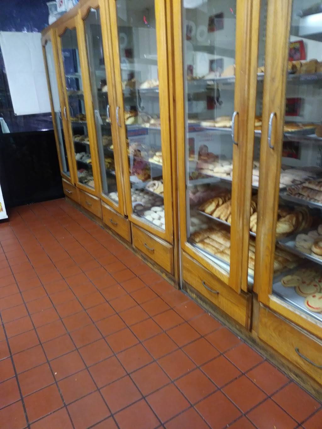 Almazan Bakery | bakery | 582 E Foothill Blvd, Azusa, CA 91702, USA | 6269691225 OR +1 626-969-1225