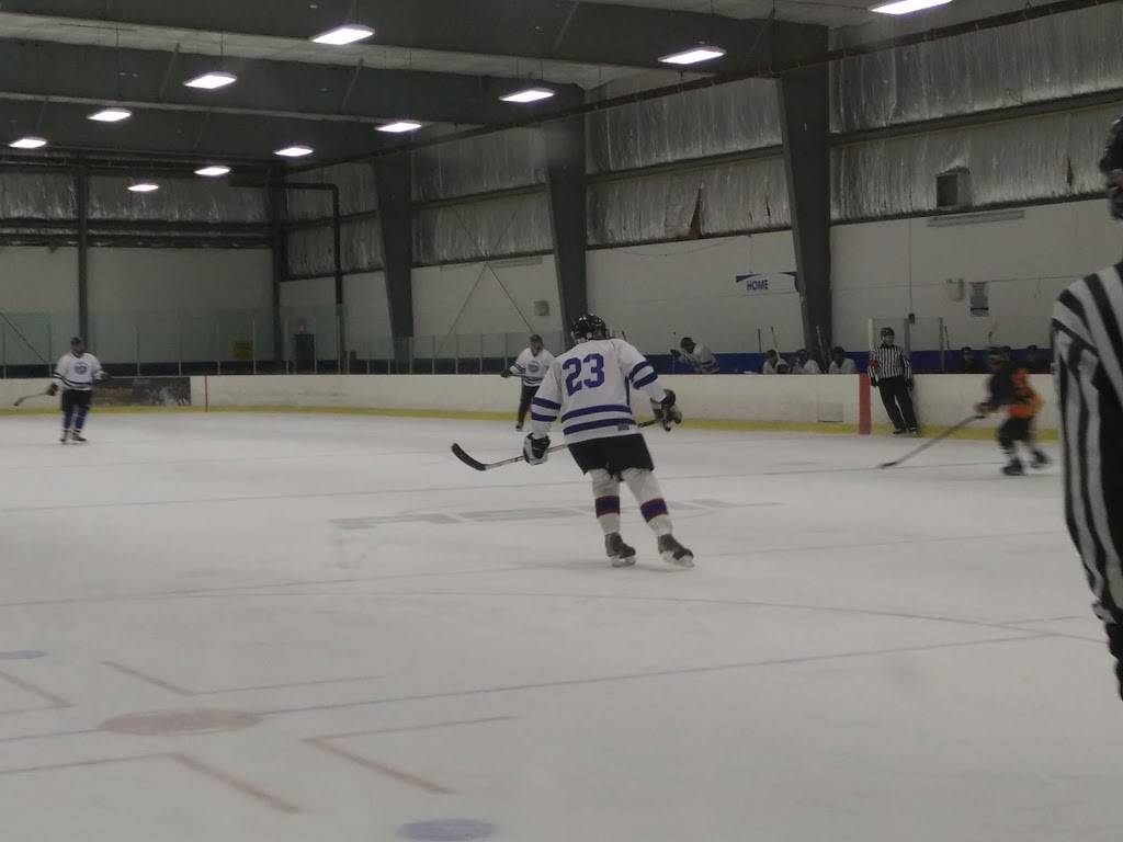 Canlan Ice Sports | restaurant | 159 Dynamic Dr, Scarborough, ON M1V 5L8, Canada | 4164120404 OR +1 416-412-0404