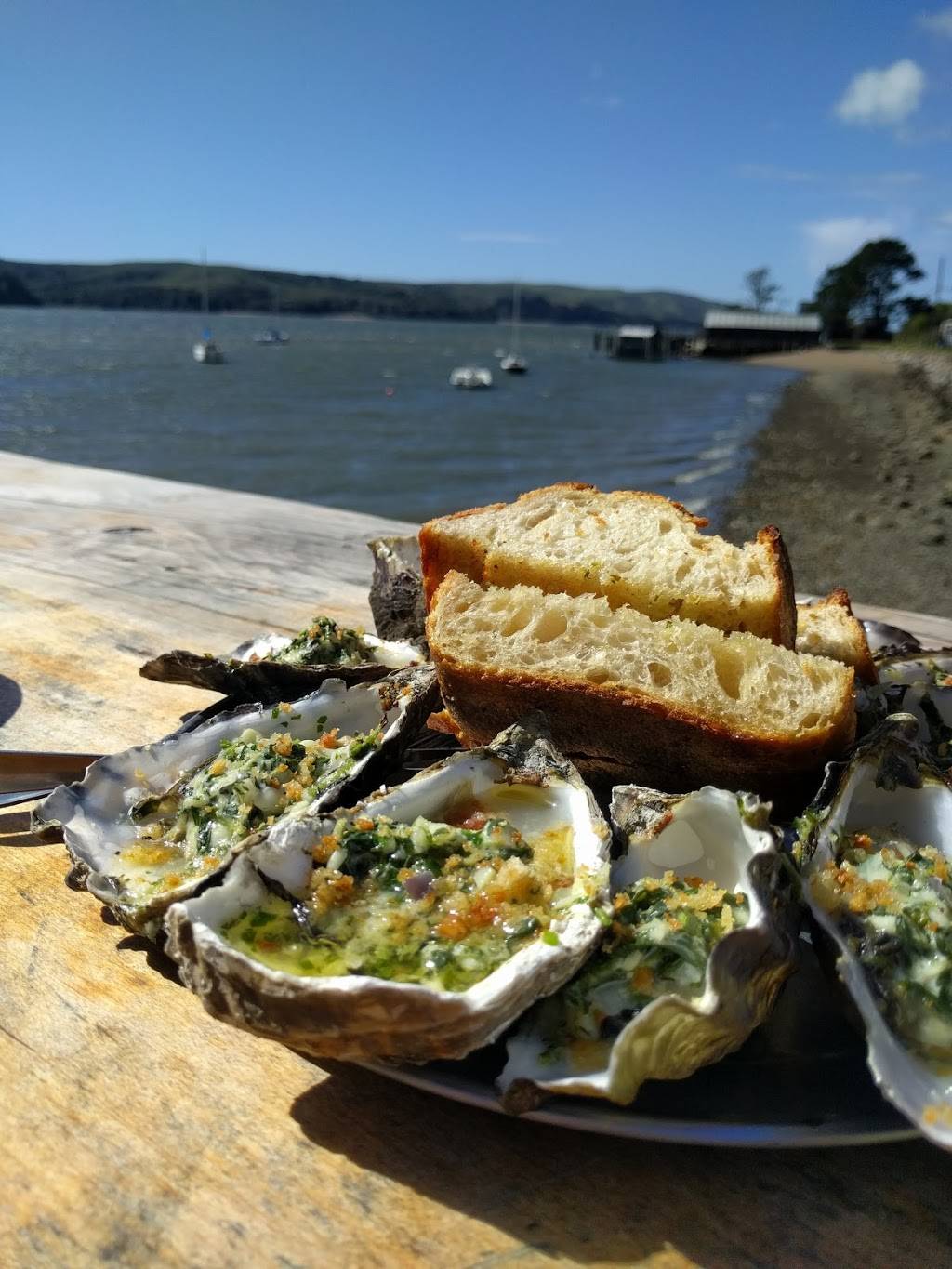 The Marshall Store | restaurant | 19225 CA-1, Marshall, CA 94940, USA | 4156631339 OR +1 415-663-1339