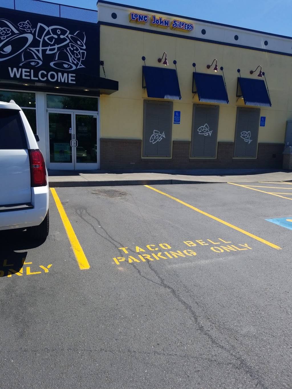 Long John Silvers | restaurant | 7235 NE Imbrie Dr, Hillsboro, OR 97124, USA | 5036405943 OR +1 503-640-5943